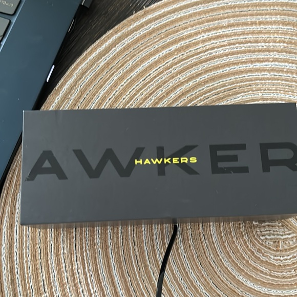 HAWKERS UNISEX SUNGLASSES DRIVE POLARIZED - Picture 5 of 7